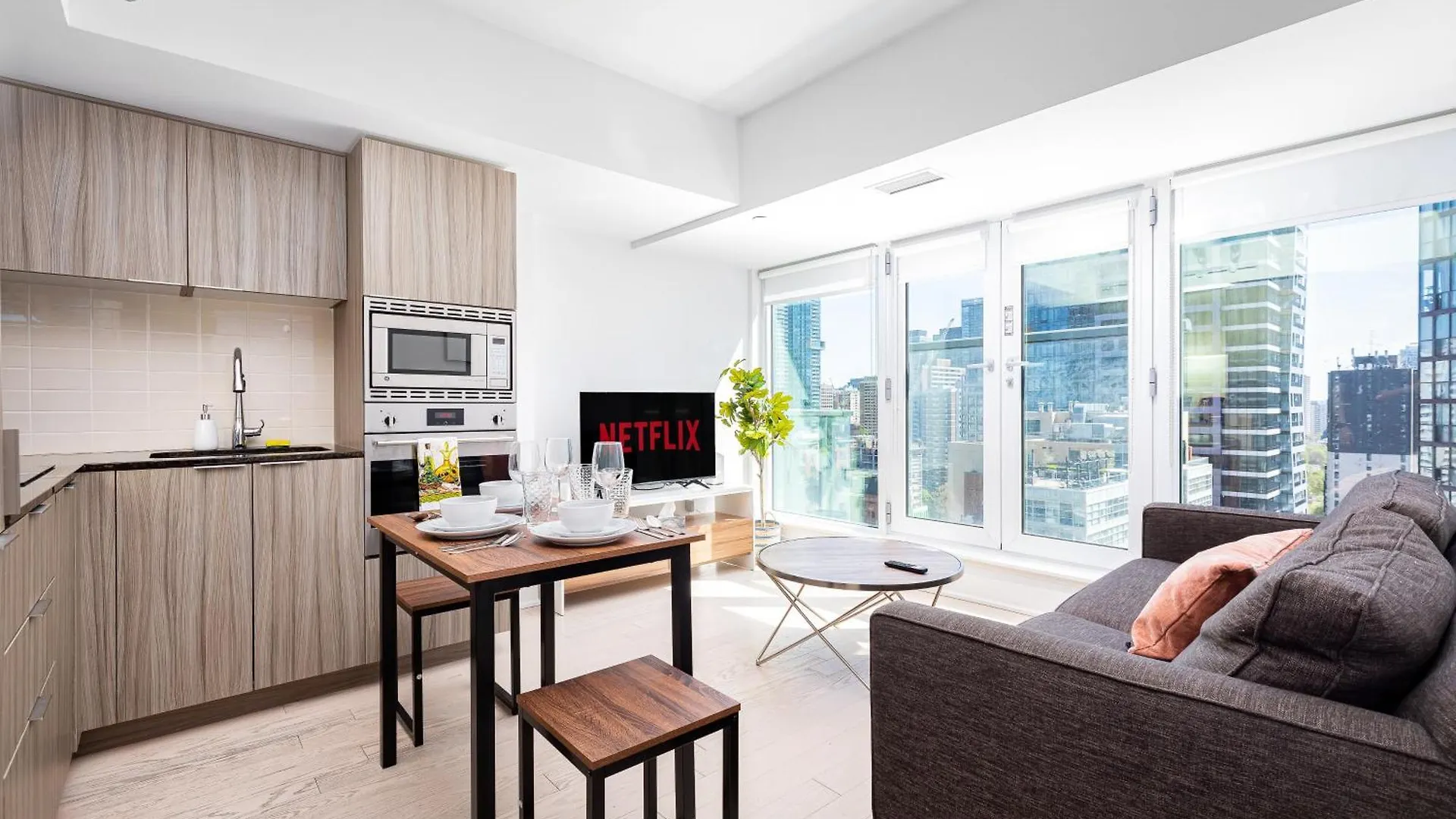 1Bd & Sofa Bed Next To Uoft! Apartment Toronto 0*,