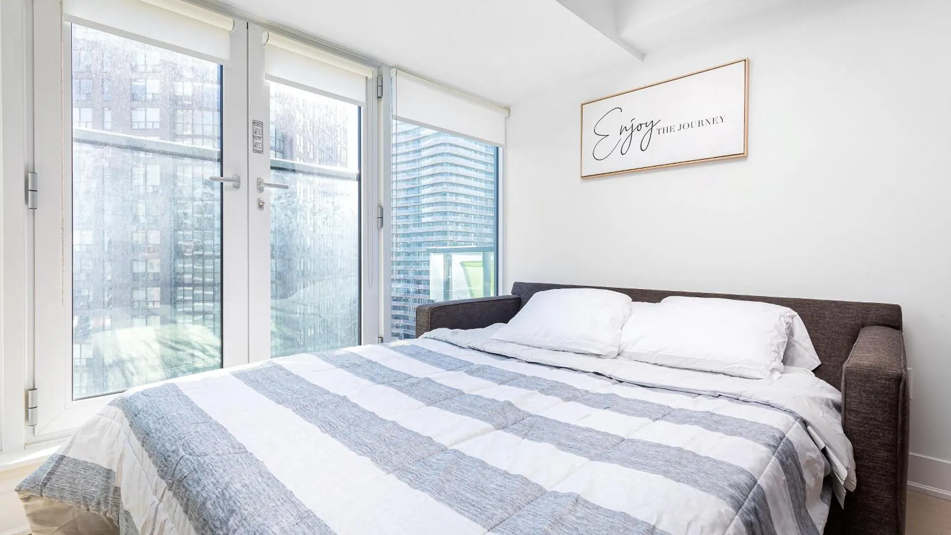 Appartamento 1Bd & Sofa Bed Next To Uoft! Toronto Canada