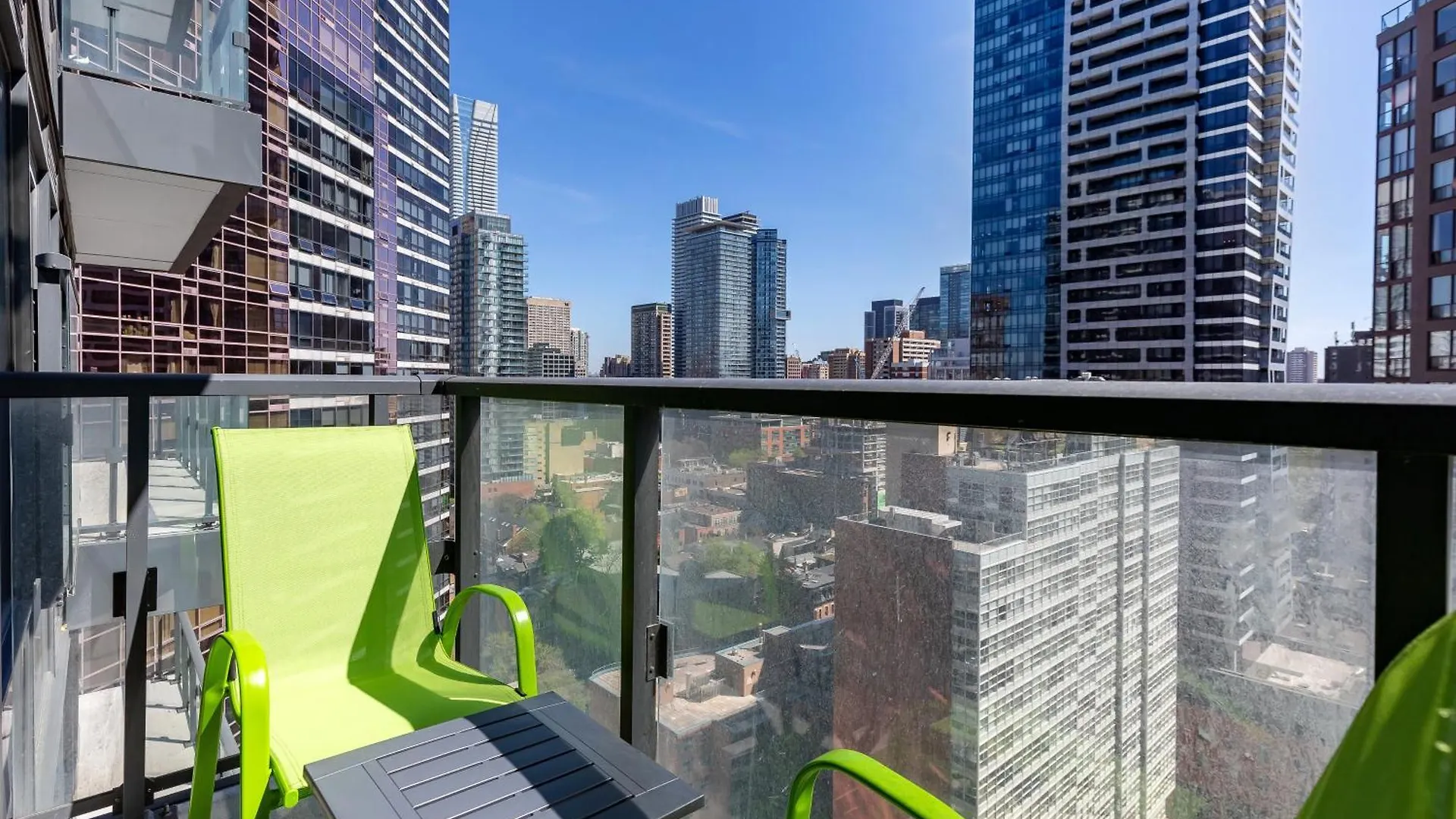 Appartamento 1Bd & Sofa Bed Next To Uoft! Toronto